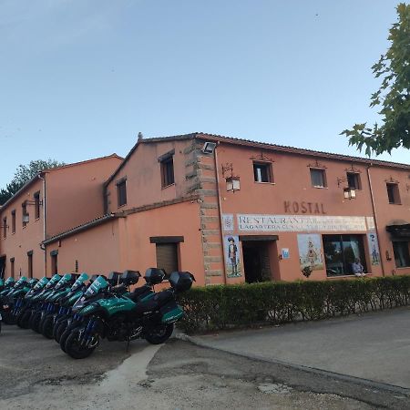 El Huésped del Sevillano AR Lagartera Esterno foto